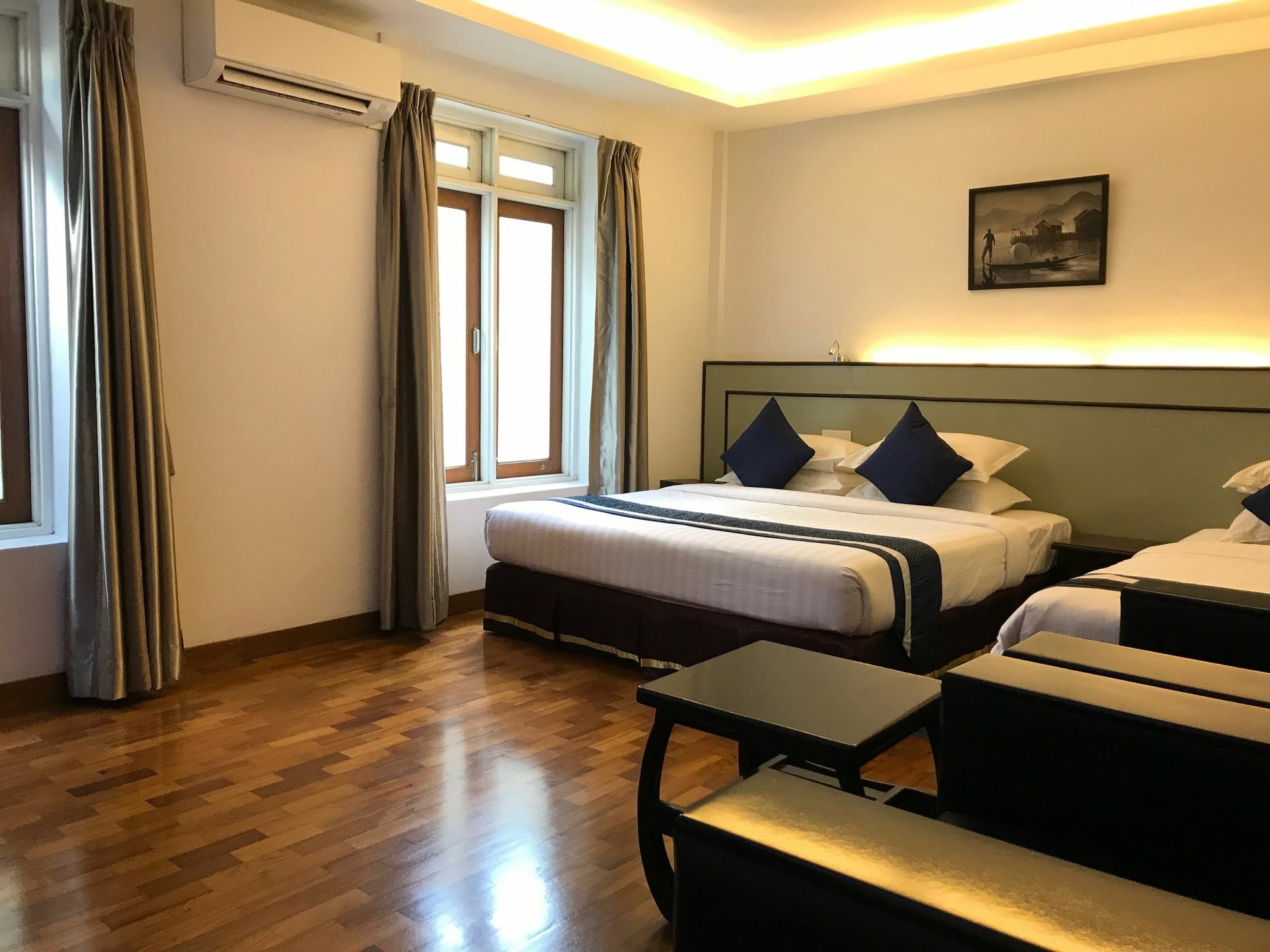 Sky View Hotel Yangon Ngoại thất bức ảnh