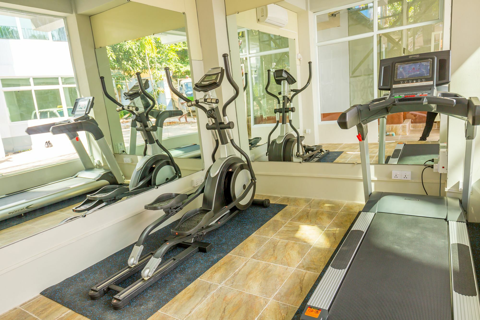 Sky View Hotel Yangon Ngoại thất bức ảnh